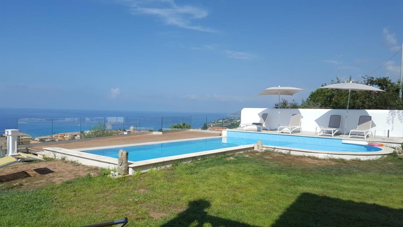 Villa Fontana Tropea Exterior photo